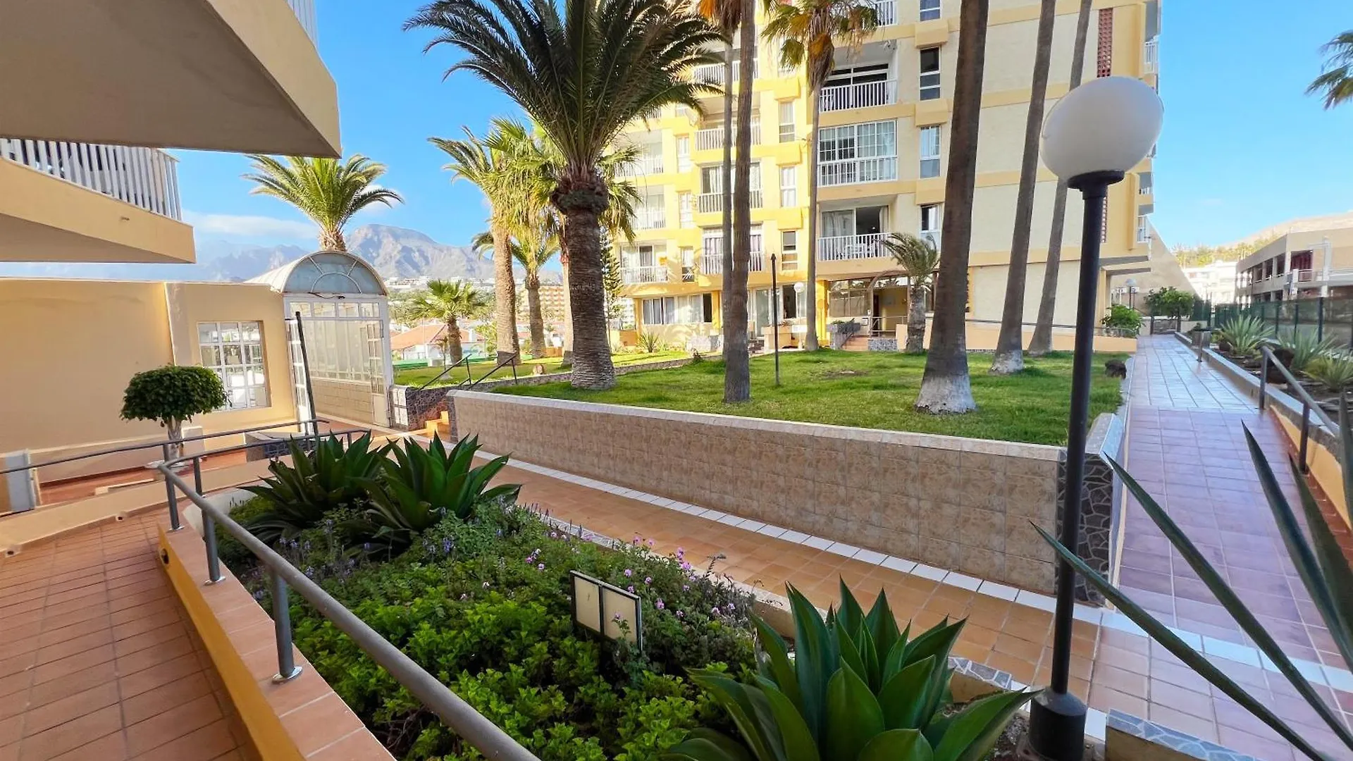 Panoramic & Sea View Holiday Home In Playa De Las Americas, Tenerife South Apartamento