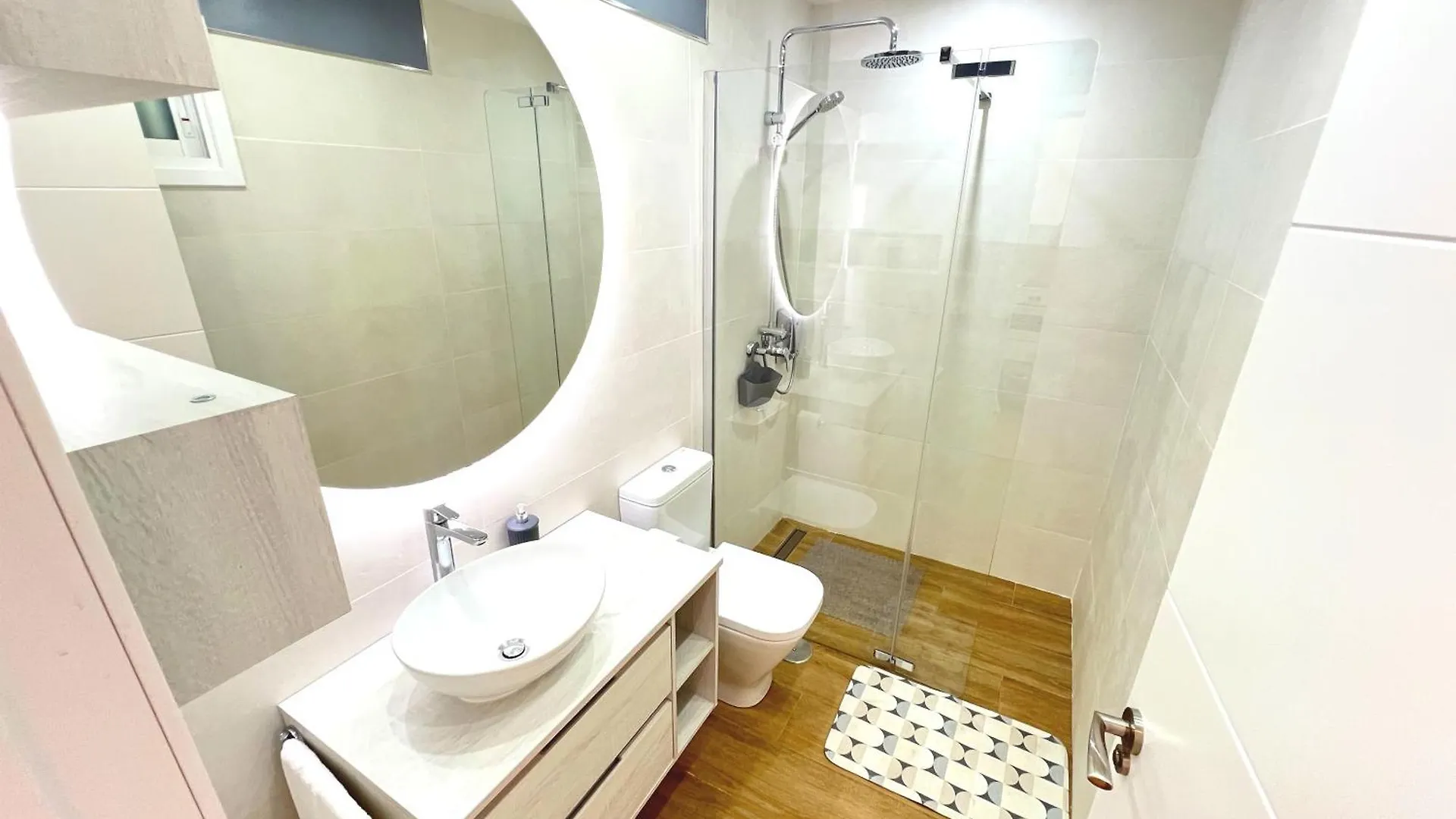 Panoramic & Sea View Holiday Home In Playa De Las Americas, Tenerife South España
